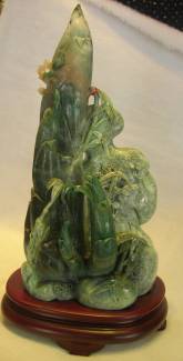 jade carving sculpture