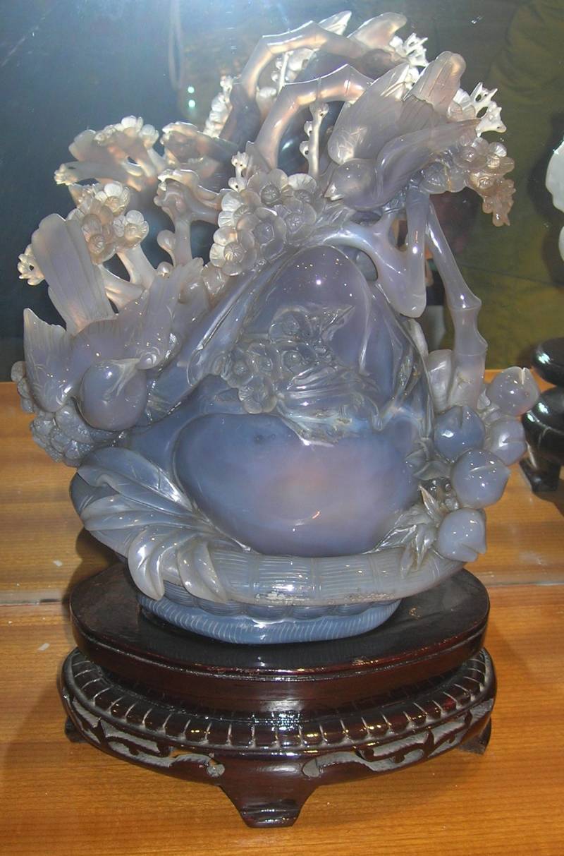 Agate carvings stone carvers